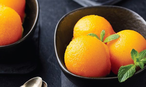 Mango-porkkanasorbetti
